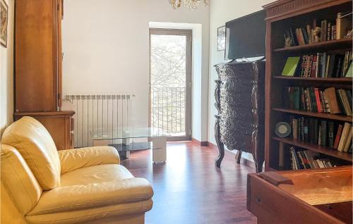 Caramanico Terme House | Lovely Apartment In Caramanico Terme
