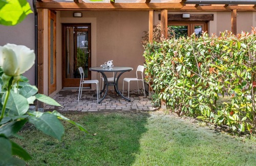 Cors Apartment | Lovely apartment for 2 people with WIFI, TV, patio and parking