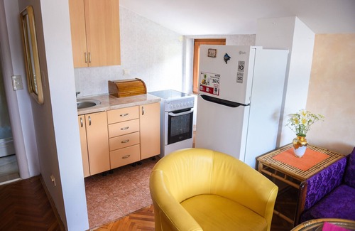 Bijeli do Apartment | Lovely Apartment near city center with Sea View