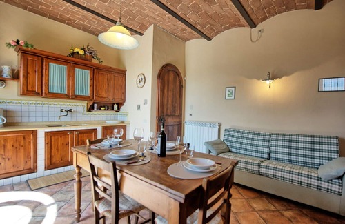 Tavarnelle Val di Pesa Apartment | Lovely apartment with A/C, WIFI, pool, panoramic view and parking, close to Greve In Chianti