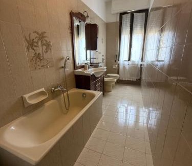 Bresso Apartment | LOVELY APARTMENT WiTH TERRACE NEAR MILAN
