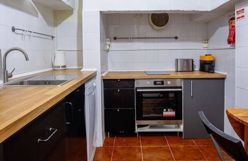 Encarnacao Apartment | Lovely Apt in Bairro Alto