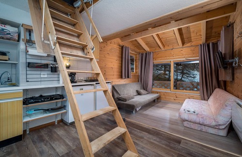 Allos Apartment | Lovely Apt with mezzanine for 4 pers