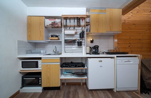 Allos Apartment | Lovely Apt with mezzanine for 4 pers
