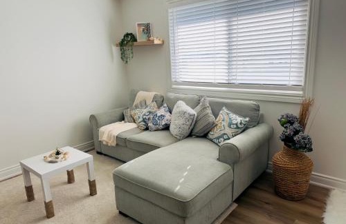 Port Dover Apartment | Lovely Beachside Oasis 2BD in Port Dover