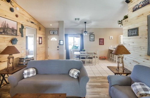 Sunridge Estates House | Lovely Bullhead City Retreat with Patio and Grill!