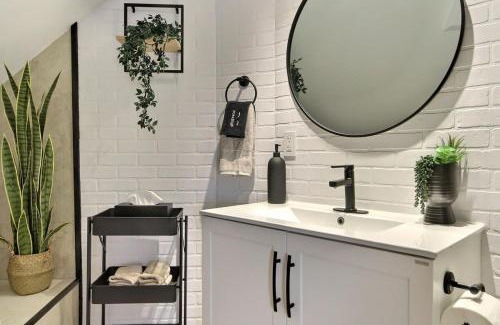 Quartier 5-4 Apartment | Lovely Calm Boho Spa & Sauna