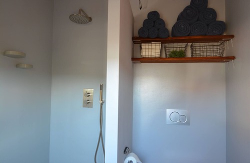 Castilenti House | Lovely Casetta with beautiful panaromic views on mountains in total tranquility!