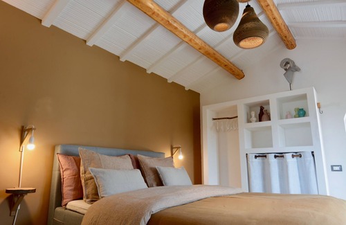 Castilenti House | Lovely Casetta with beautiful panaromic views on mountains in total tranquility!