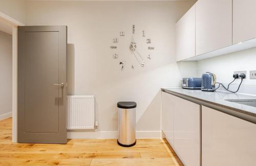 Brentwood Apartment | Lovely Central Brentwood Flat
