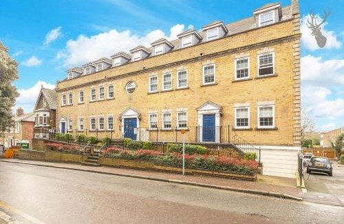 Brentwood Apartment | Lovely Central Brentwood Flat