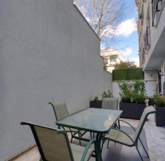 Ortakoy Apartment | Lovely Central Cozy 3bd25bath Duplex Patio! #273