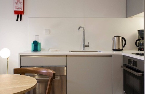 Encarnacao Apartment | Lovely Chiado Studio by LovelyStay