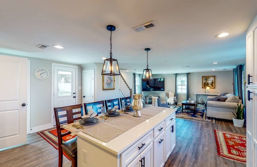 Parkville House | Lovely colonial-style home with pool access, firepit & large yard - dog-friendly