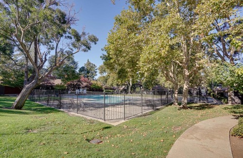 Concord House | Lovely Concord Townhome Retreat with Community Pool!