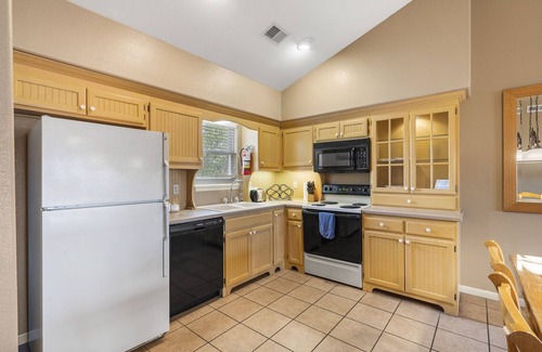 Branson West Condo | Lovely Condo in a Gorgeous, Gated Community near Silver Dollar City