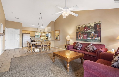Branson West Condo | Lovely Condo in a Gorgeous, Gated Community near Silver Dollar City
