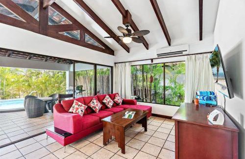 Playa Hermosa Villa | Lovely Condo w - Private Pool