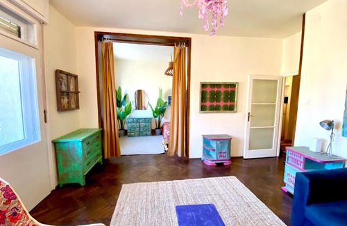 Nemetvolgy Apartment | Lovely cosy Art flat át city center