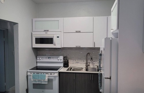 Bayamon Apartment | Lovely, Cozy and breezy apartment.