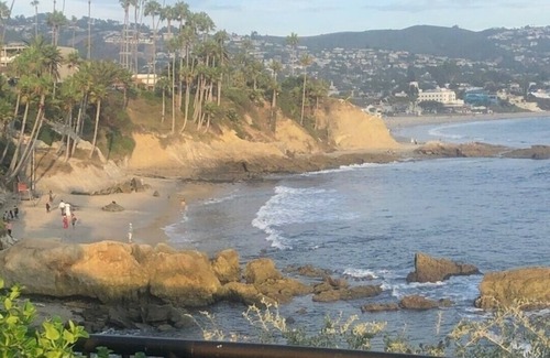 Laguna Beach Cottage | LOVELY DESIGNER COTTAGE! 3 MIN WALK TO THE BEACH AND HEISLER PARK!