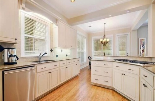 Clarksville House | LOVELY DOWNTOWN HOME IN CLARKSVILLE