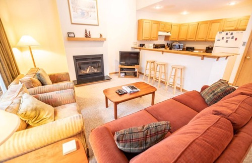 Carrabassett Valley Condo | Lovely family condo at Sugarloaf Mountain