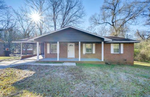 Forsyth House | Lovely Forsyth Home about 2 Mi to Tift College!