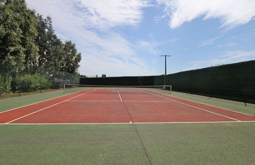 Saint-Jouan-des-Guerets Apartment | Lovely apartment for 2 guests with WIFI, pool and TV