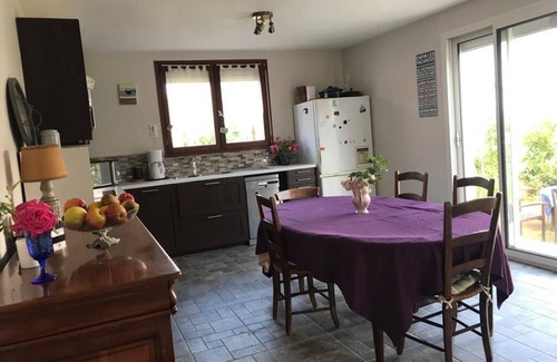 Saint-Brevin-les-Pins Villa | Lovely Fully Equipped Family House, Four Bedroom, 300m from Beach