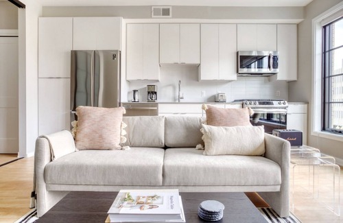 Glover Park Apartment | Lovely Glover Park 1BR w/Rooftop & W/D, 2 blocks to WF, by Blueground