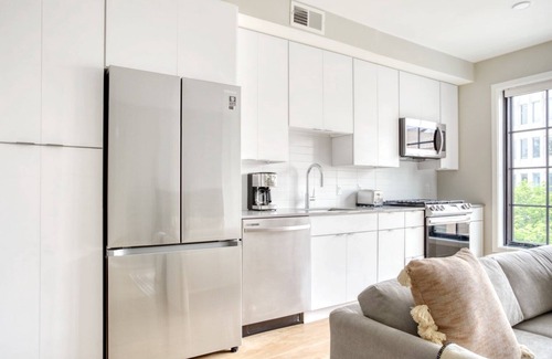 Glover Park Apartment | Lovely Glover Park 1BR w/Rooftop & W/D, 2 blocks to WF, by Blueground