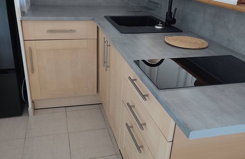 Mandelieu-La-Napoule Apartment | Lovely ground floor villa in an estate with heated swimming pool