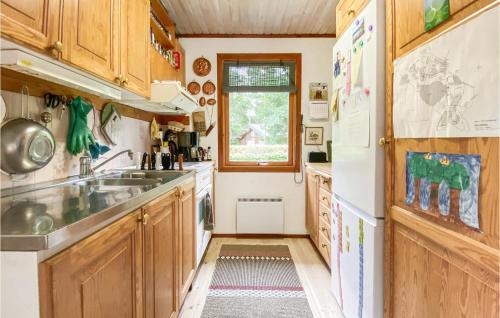 Orkelljunga Municipality House | Lovely Home In Örkelljunga With Kitchen