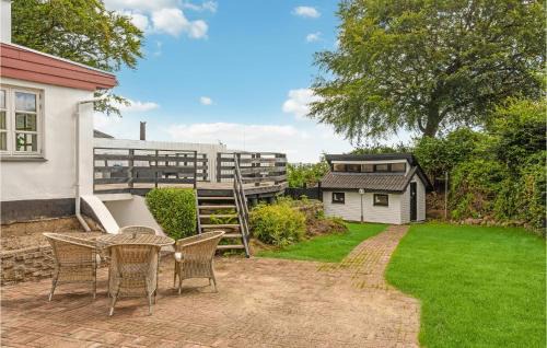 Hvidbjerg Strand House | Lovely Home In Børkop With Kitchen