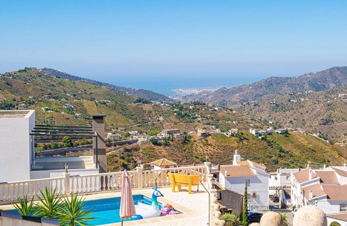 Competa House | Lovely home in Cómpeta