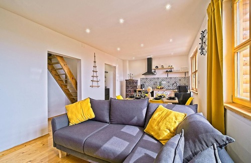 Jastrebarsko House | Lovely home in Dragovanscak
