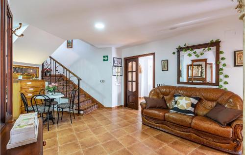 La Alqueria House | Lovely Home In Galera With Kitchenette