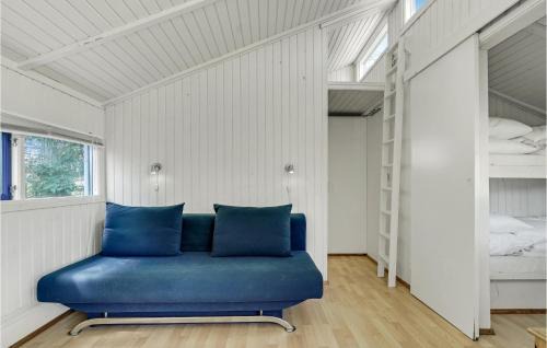 Hampen House | Lovely Home In Hampen With Kitchen