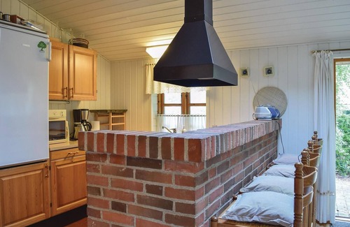 Juelsminde House | Lovely home in Juelsminde with kitchen