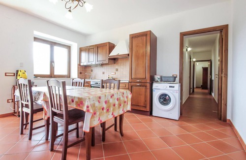 Rutino House | Lovely home in Rutino with kitchen