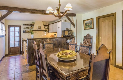 La Goba House | Lovely home in Vidreres with WiFi