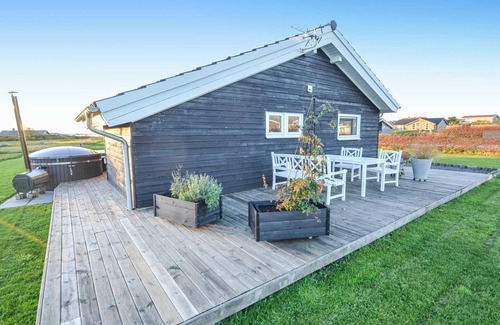 Vinderup House | Lovely home in Vinderup with WiFi