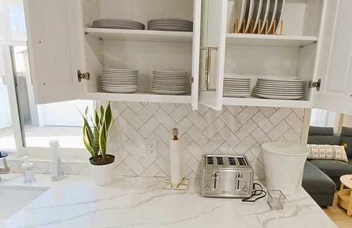 Garden Grove House | Lovely home newly remodeled near Disneyland, Convention Center and beach