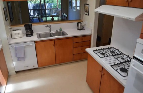 Concord House | Lovely home on a quiet street