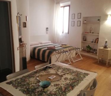 Buonconvento Apartment | Lovely Home - Spazio per le biciclette in casa