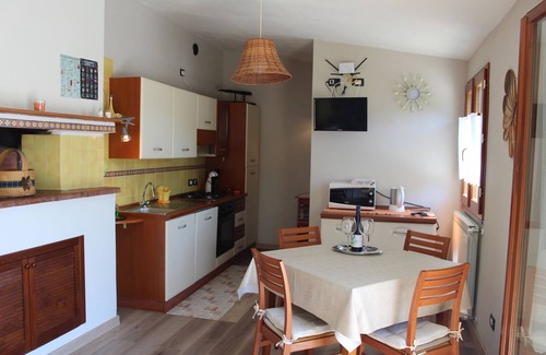 Lucca House | Lovely house in the countryside overlooking pool, vineyards, suitable for families