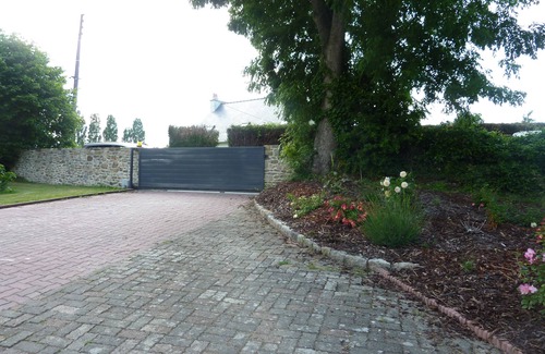 Plouer-sur-Rance House | LOVELY HOUSE WITH SAUNA AND VERY PLEASANT GARDEN, 2 MINUTES WALK FROM THE RANCE RIVER.