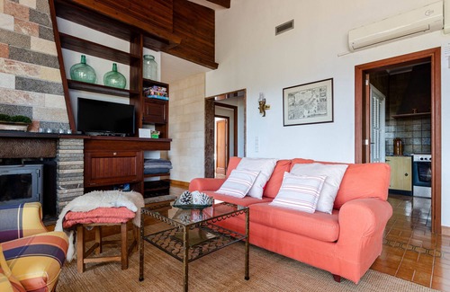Lluc Ski Chalet | Lovely house with air conditioning in the mountains, Yourhouse Can Marquesi