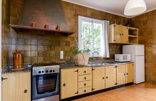Lluc Ski Chalet | Lovely house with air conditioning in the mountains, Yourhouse Can Marquesi